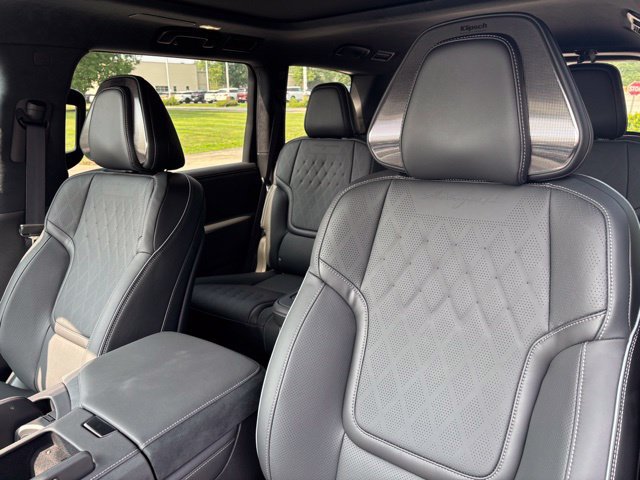 New 2027 INFINITI QX80 Autograph w/ Premium Cargo Package AWD/4WD image 16