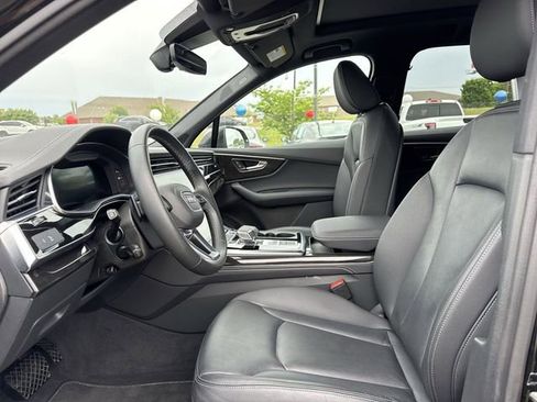 Used 2025 Audi Q7 3.0T Premium Plus AWD/4WD image 12