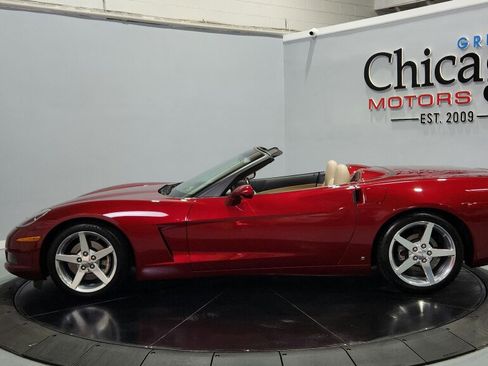 Used 2006 Chevrolet Corvette Convertible w/ Preferred Equipment Group RWD image 7
