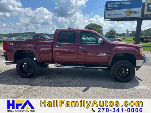 Used 2014 GMC Sierra 2500 SLE w/ SLE Preferred Package image 32