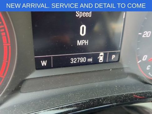 Certified 2024 Chevrolet Trax RS w/ Driver Confidence Package FWD image 2