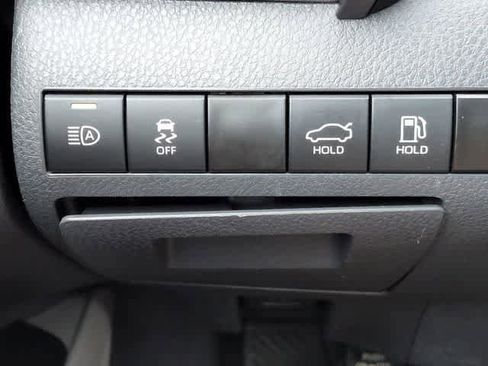 Used 2024 Toyota Camry LE image 37