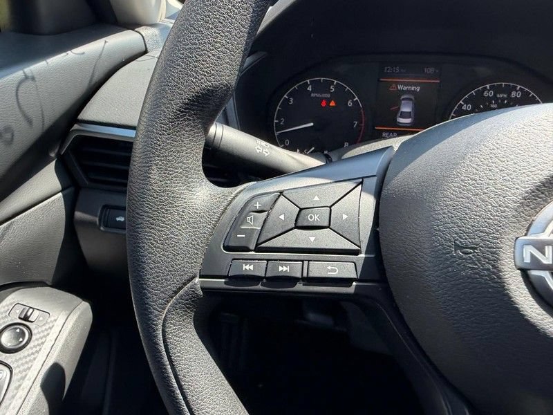 Used 2024 Nissan Altima 2.5 S FWD image 9