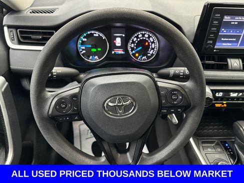 Used 2022 Toyota RAV4 LE AWD/4WD image 23