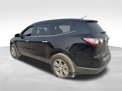 Used 2017 Chevrolet Traverse LT FWD image 16