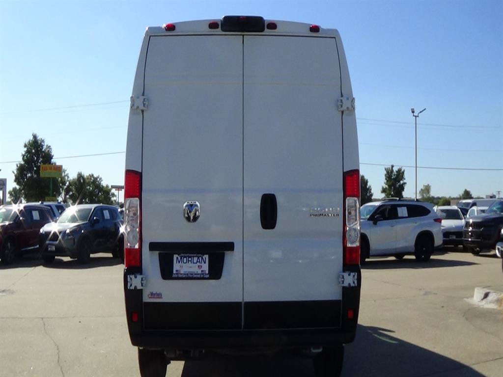 Used 2025 RAM ProMaster 2500 FWD image 7
