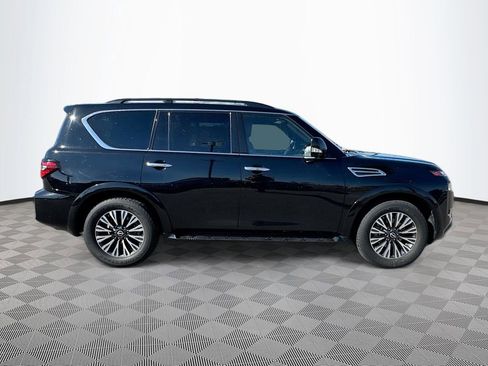 Used 2023 Nissan Armada SL w/ Midnight Edition Package image 4