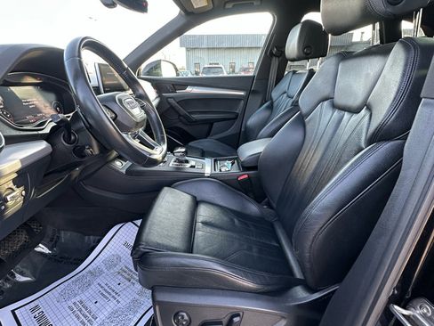 Used 2020 Audi Q5 2.0T Titanium Premium Plus w/ Premium Plus Package image 21