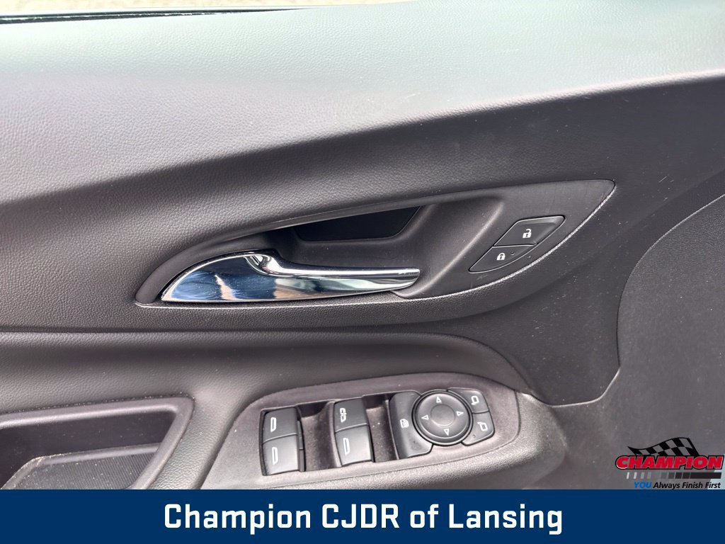 Used 2022 Chevrolet Equinox LT FWD image 15