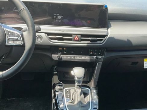 Used 2025 Kia Seltos SX AWD/4WD image 31