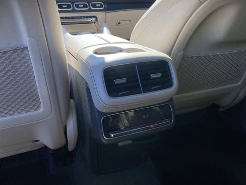 Used 2020 Mercedes-Benz GLS 580 4MATIC image 51