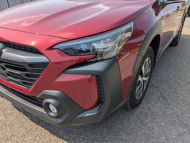 Used 2025 Subaru Outback Premium AWD/4WD image 5