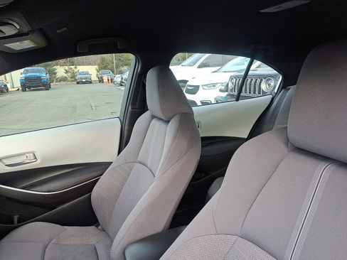 Used 2024 Toyota Corolla SE image 22