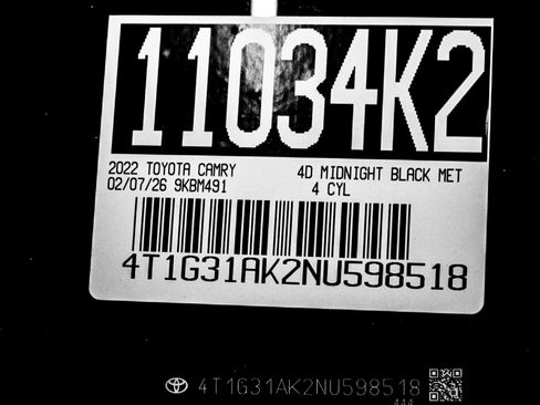 Used 2022 Toyota Camry SE image 28