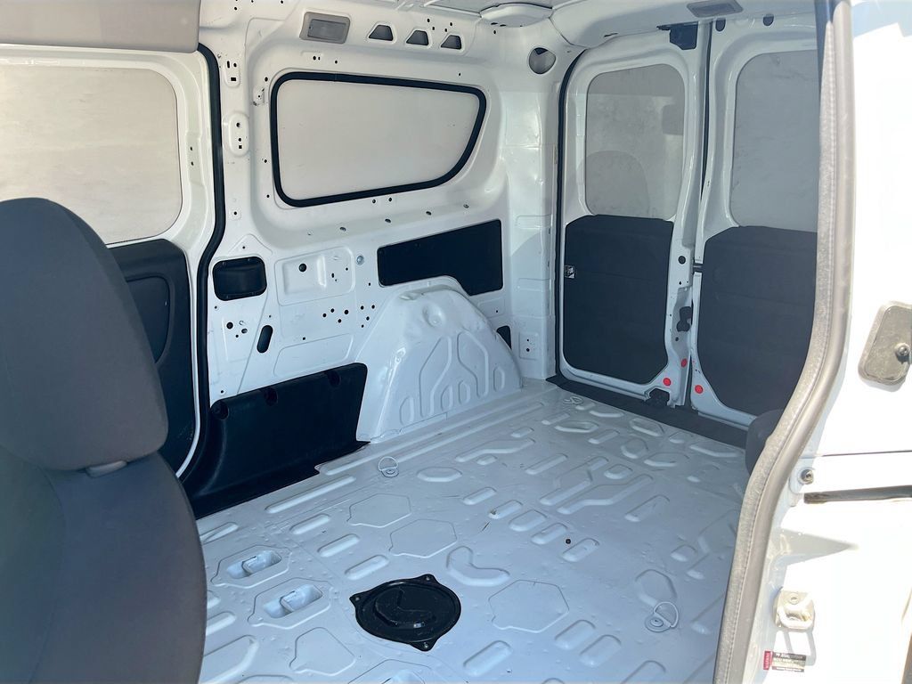 Used 2022 RAM ProMaster City Tradesman FWD image 21