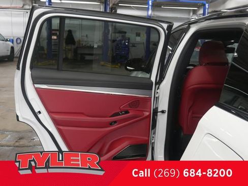 Used 2025 Jeep Wagoneer S Launch Edition AWD/4WD image 19