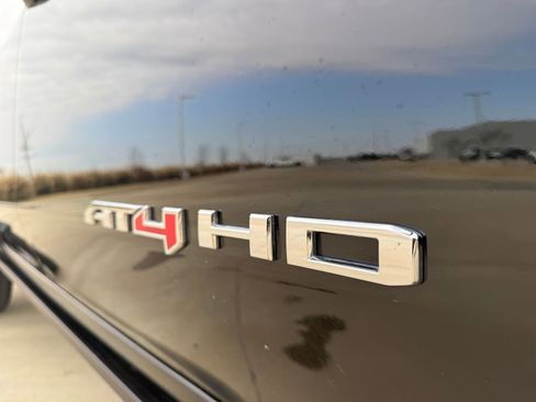 Certified 2025 GMC Sierra 2500 AT4 w/ AT4 Premium Plus Package image 12