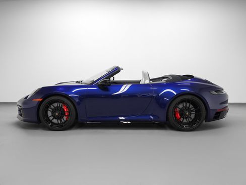 Used 2022 Porsche 911 Carrera GTS image 2