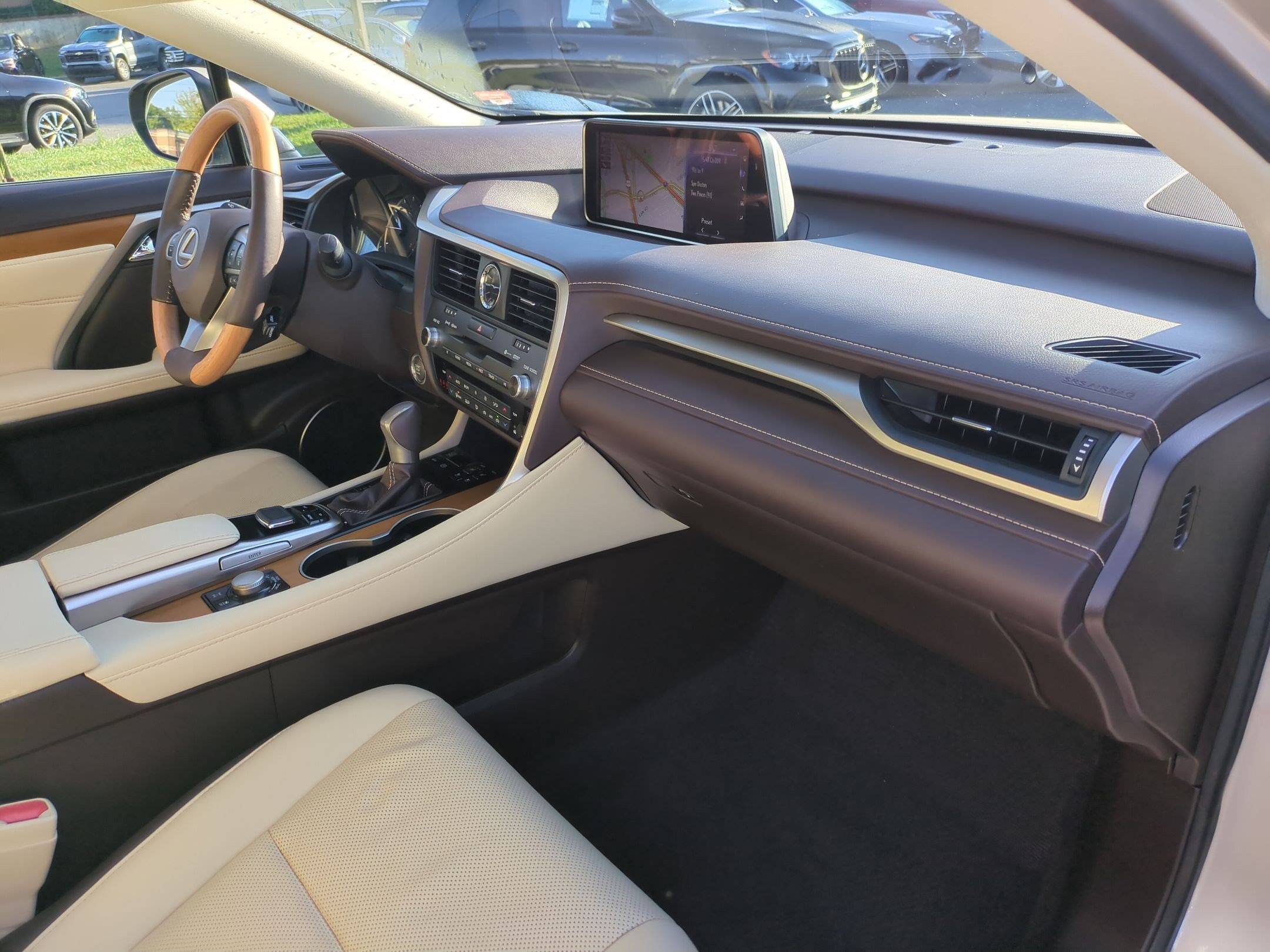 Used 2017 Lexus RX 350 AWD w/ Premium Package image 36