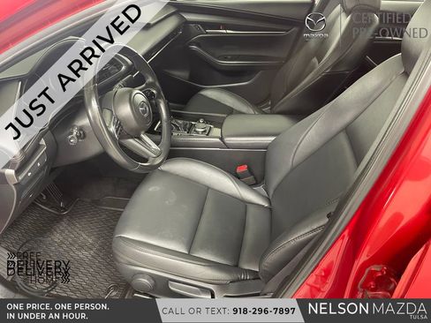 Used 2024 MAZDA MAZDA3 s image 17