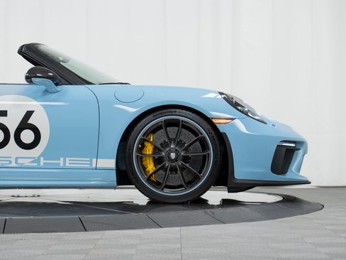 Certified 2019 Porsche 911 Speedster RWD image 11