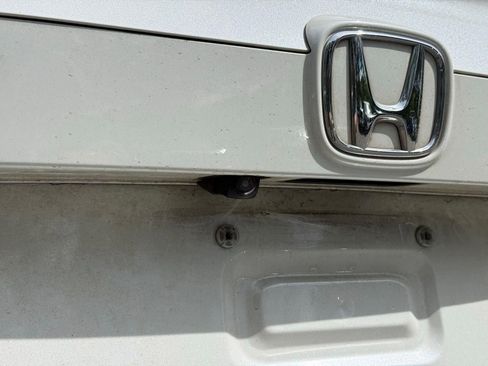 Used 2019 Honda Accord EX image 10