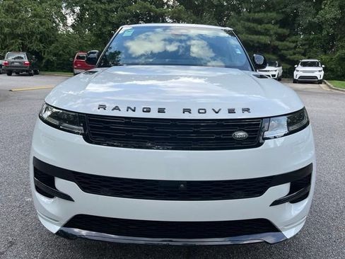 Certified 2025 Land Rover Range Rover Sport Dynamic SE AWD/4WD image 3