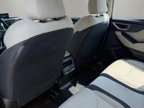 Used 2023 Subaru Forester AWD/4WD image 17