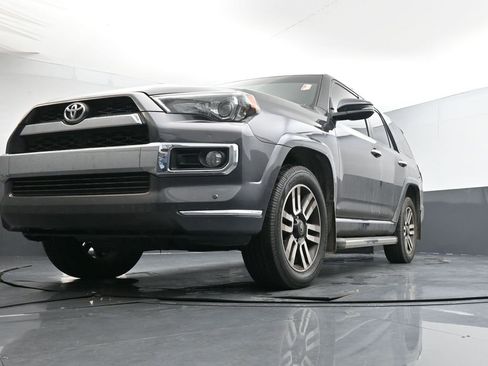 Used 2019 Toyota 4Runner Limited image 20