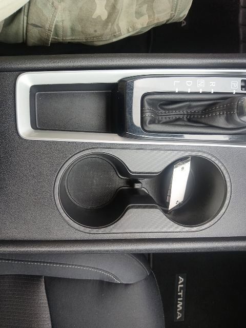 Used 2024 Nissan Altima 2.5 S FWD image 28
