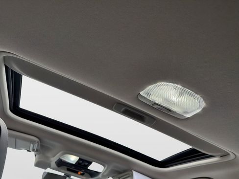 Used 2023 Subaru Crosstrek 2.5i Sport image 35