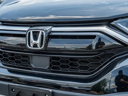 Used 2020 Honda CR-V Touring image 11