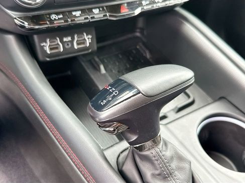 Used 2025 Dodge Durango GT image 18