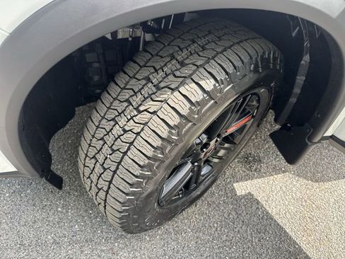 New 2026 Nissan Rogue SV AWD/4WD image 32