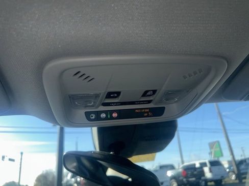 Used 2024 Chevrolet Malibu LT image 26