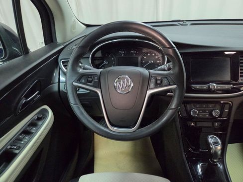 Used 2022 Buick Encore Preferred w/ Safety Package AWD/4WD image 29