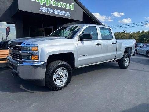 Used 2017 Chevrolet Silverado 2500 W/T w/ WT Fleet Convenience Package image 4
