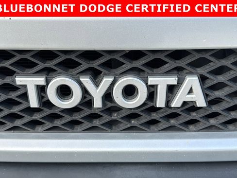 Used 2010 Toyota FJ Cruiser 4WD image 6