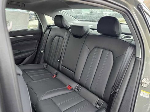 New 2026 Audi A6 Premium Plus image 18