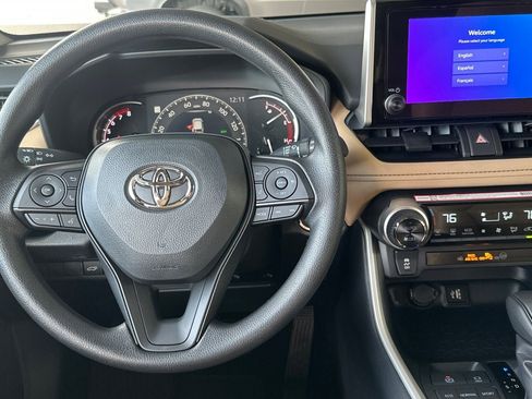 New 2025 Toyota RAV4 XLE image 17