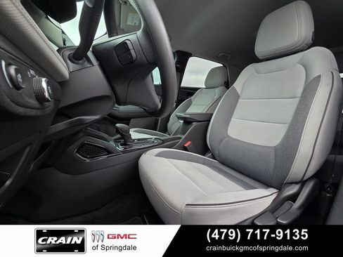 Used 2024 Chevrolet TrailBlazer LT w/ Driver Confidence Package FWD image 23