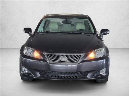 Used 2010 Lexus IS 250 RWD image 2
