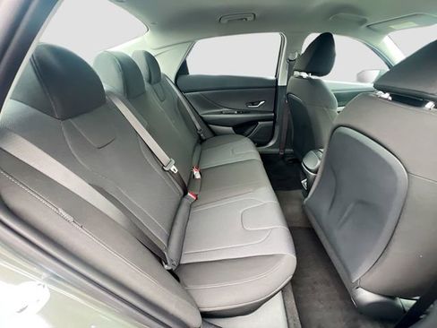 New 2026 Hyundai Elantra SE image 24