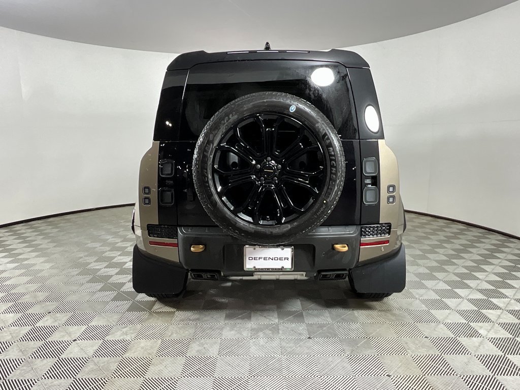 New 2026 Land Rover Defender 110 OCTA AWD/4WD image 7