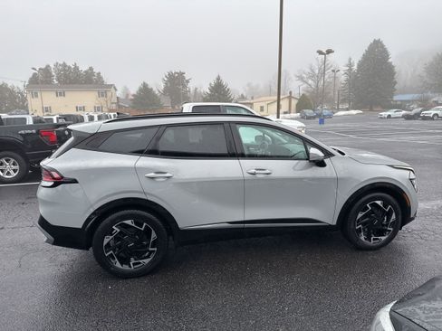 Used 2023 Kia Sportage SX image 7
