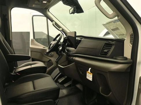 New 2026 Ford Transit 250 148 Medium Roof RWD image 12