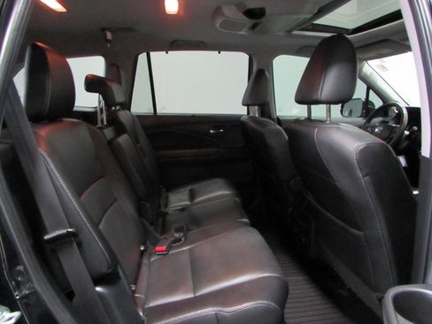 Used 2022 Honda Pilot Touring image 20