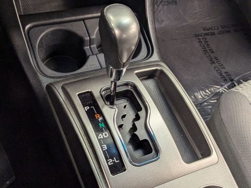 Used 2015 Toyota Tacoma 4x4 Double Cab image 12