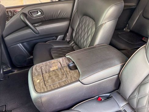 Used 2024 Nissan Armada Platinum w/ Captain's Chairs Package image 33