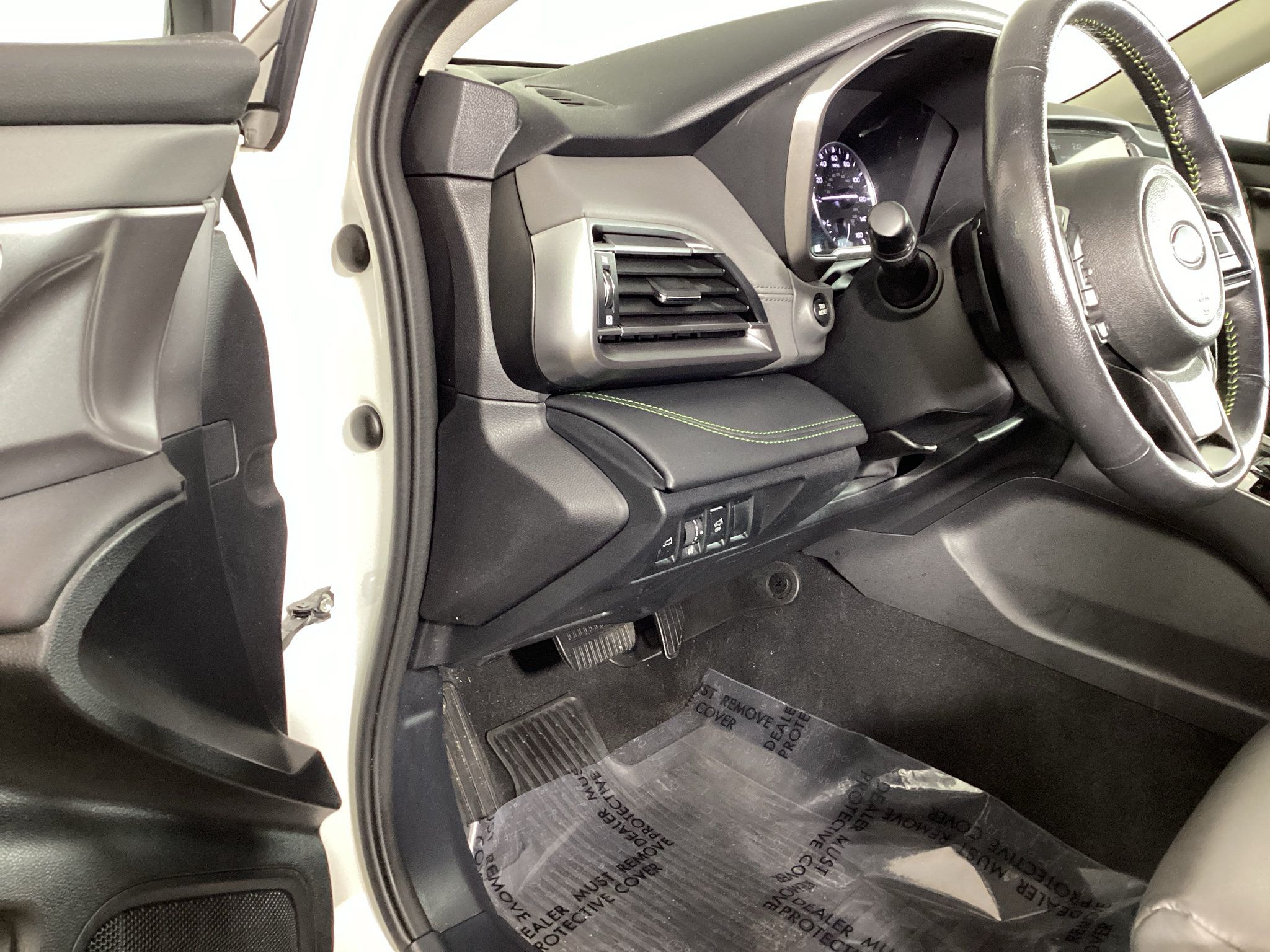 Used 2024 Subaru Outback Onyx Edition AWD/4WD image 19